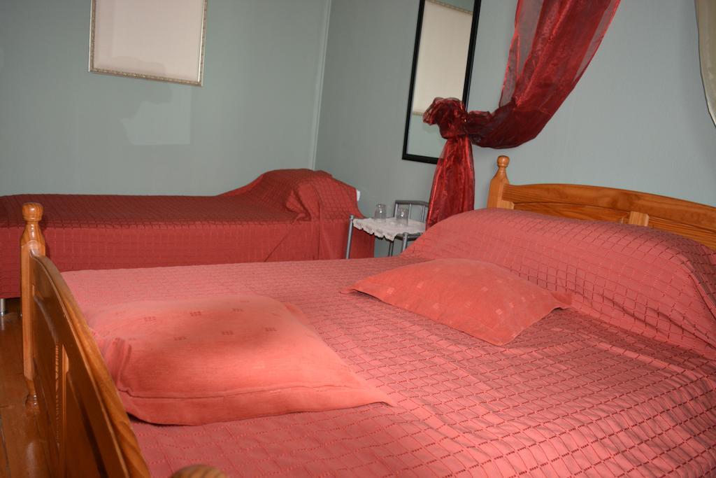 Viesu Nams Klanas Hotell Engure Rom bilde